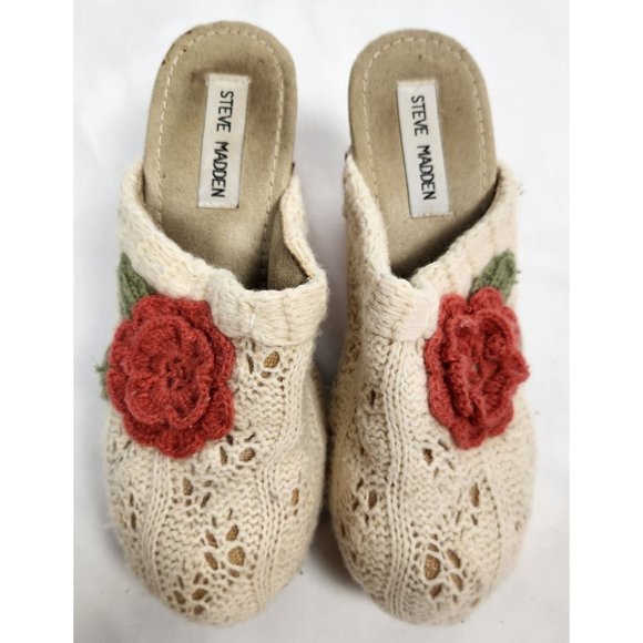 Steve Madden Women's Sz. 7 Magnify Floral Crochet Wooden Platform Clog - Picture 2 of 8